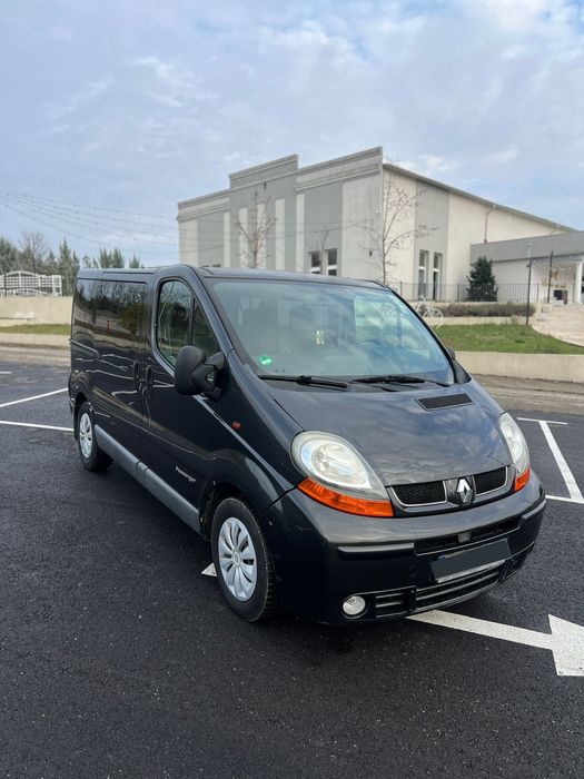 Renault Trafic 7+1 locuri-2.5 dCi,140CP-Intretinut, perfect functional