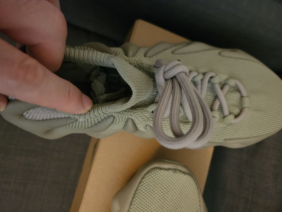 Adidas Yeezy 450 Nr.43 1\3noi made in Germany preț 550 non-negociabil