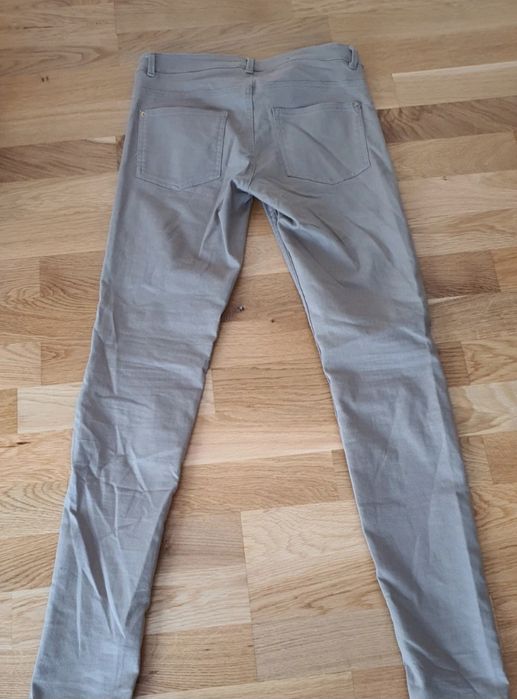 Pantaloni bej H&M, mărimea 38