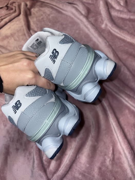 Pantofi 42 New Balance 9060 Alb Albi Gri Negru Negri albastru noi new