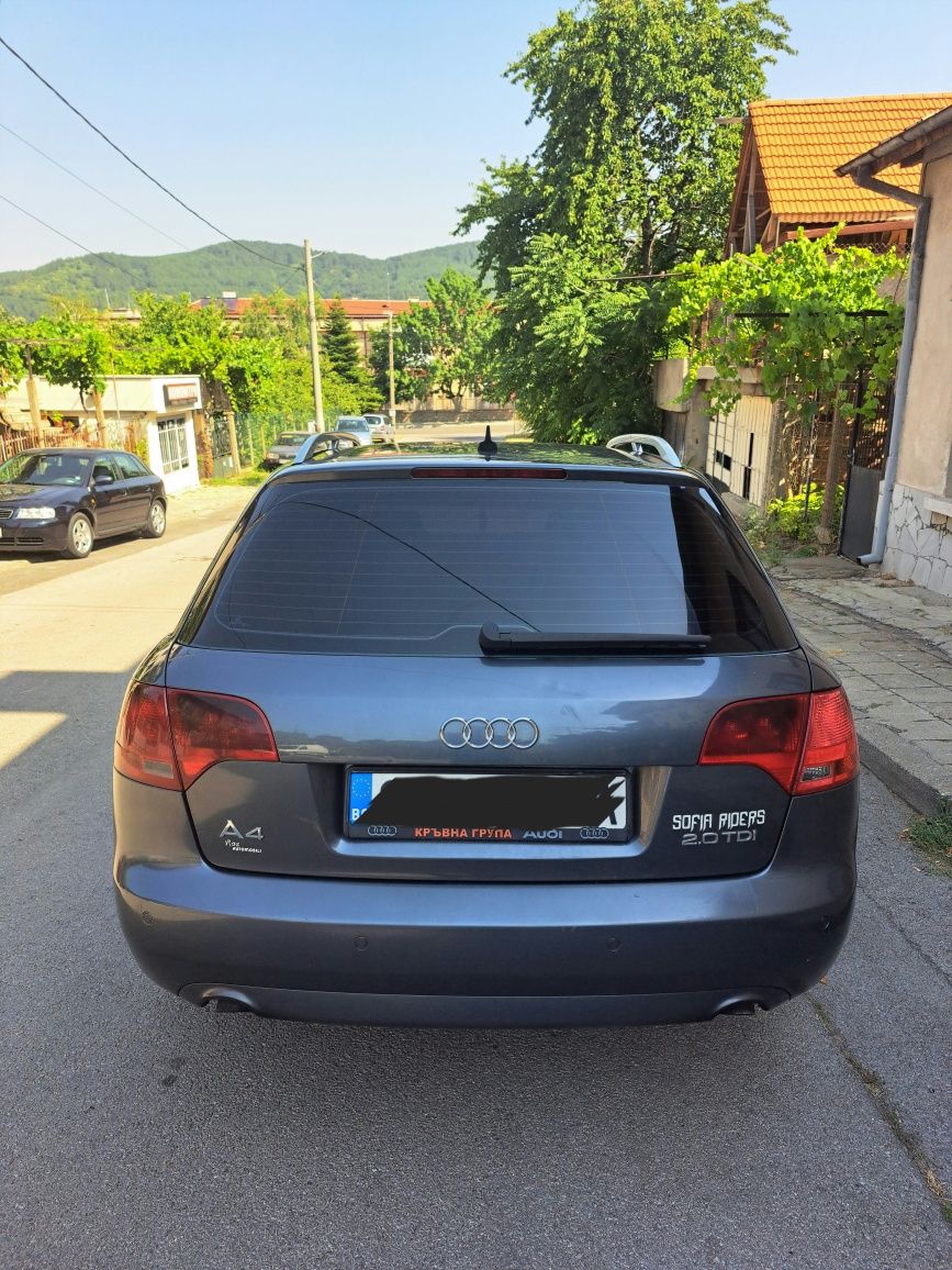 Ауди А4  2.0 TDI