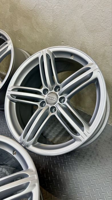 Оригинални 5х112 19” Speedline Audi S5