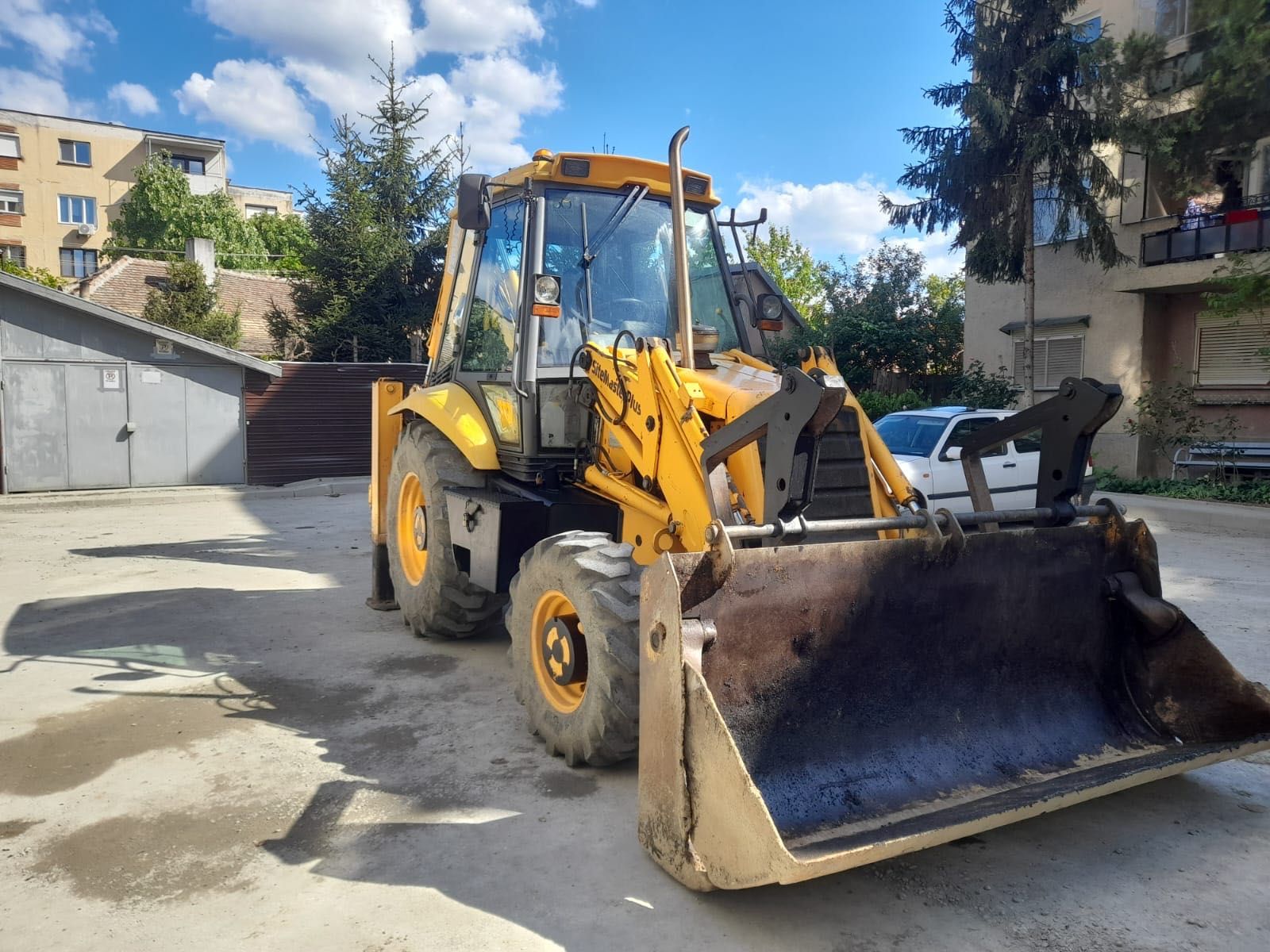 Buldoexcavator JCB 3CX perfect functional