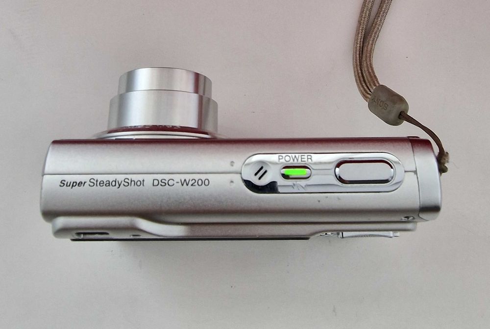 Sony Cyber-shot DSC-W200 Silver (2007) Camera digitala