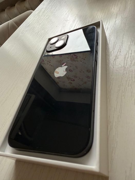 Продам айфон  13  iphonе 13