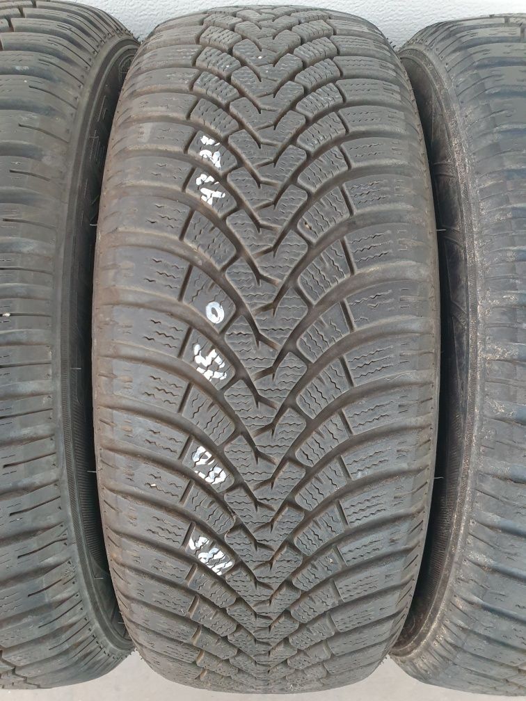 Зимни гуми 4 броя FALKEN EuroWinter HS01 185 60 R15 дот 4321