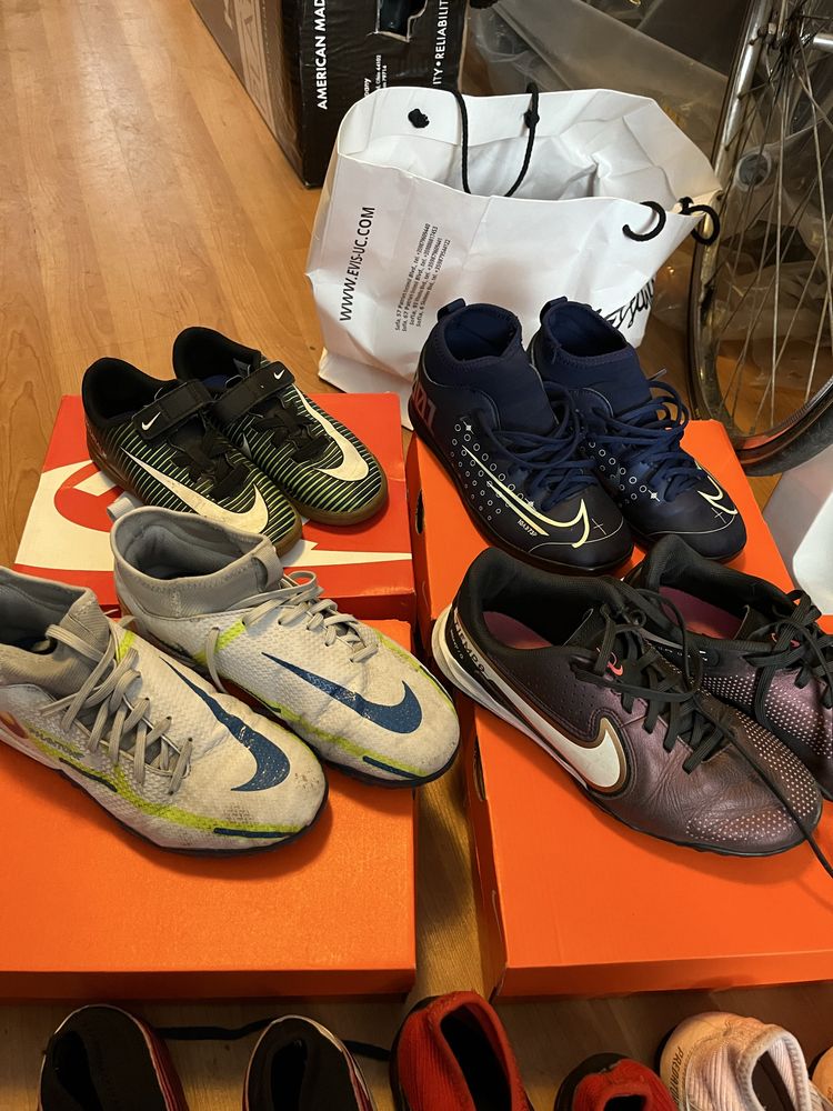 Футболни обувки найк,адидас/nike,adidas