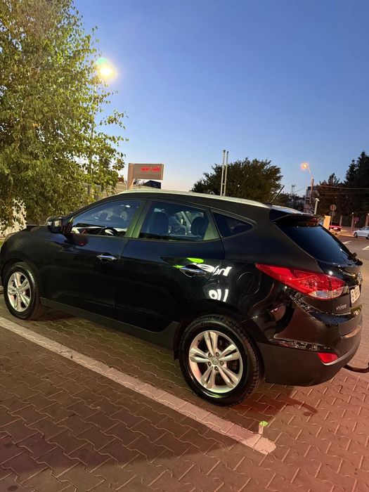 Hyundai ix35 Al doilea  proprietar in Romania