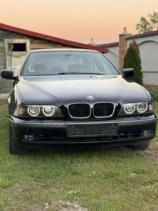 BMW 523i E39 – Elegant și Fiabil Motor 2.5i(rezervat)
