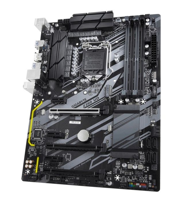 Placa baza gaming Gigabyte Z390 UD socket 1151