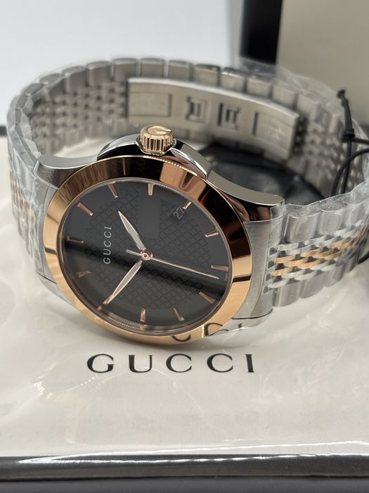 Нов мъжки часовник Gucci G-Timeless