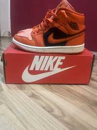 Air Jordan 1 Mid Orange Black