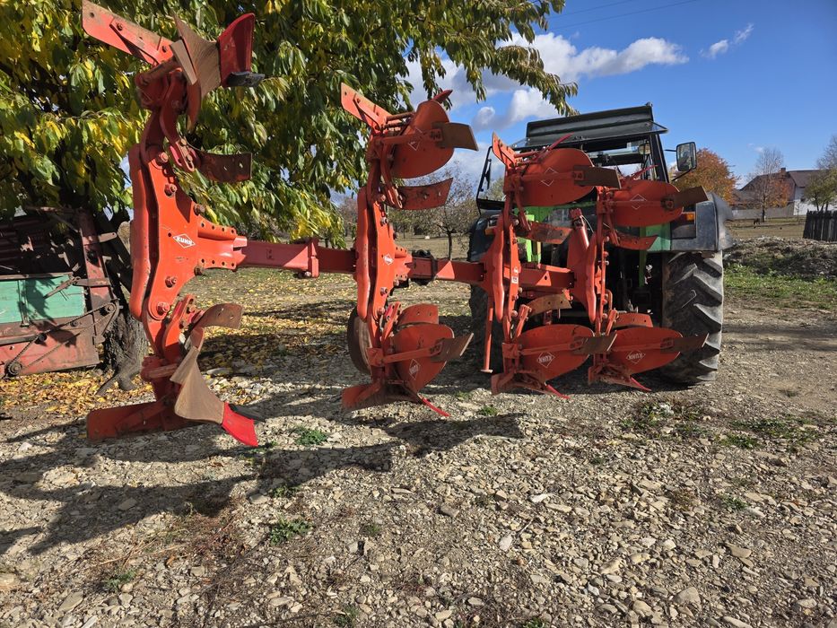 Plug doua 3 4 brazde Kuhn Multi Master 110 Gassner Eberhardt Lemken