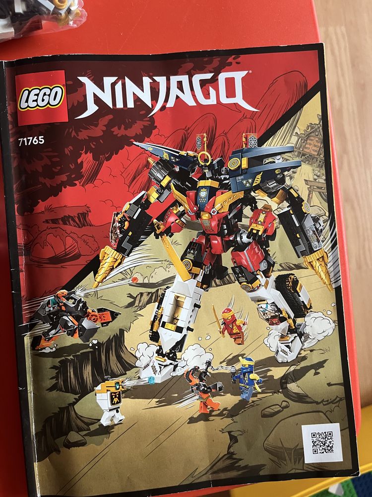 Lego Ninjago- Robot Ninja Ultra Combo 71765, 1104 piese
