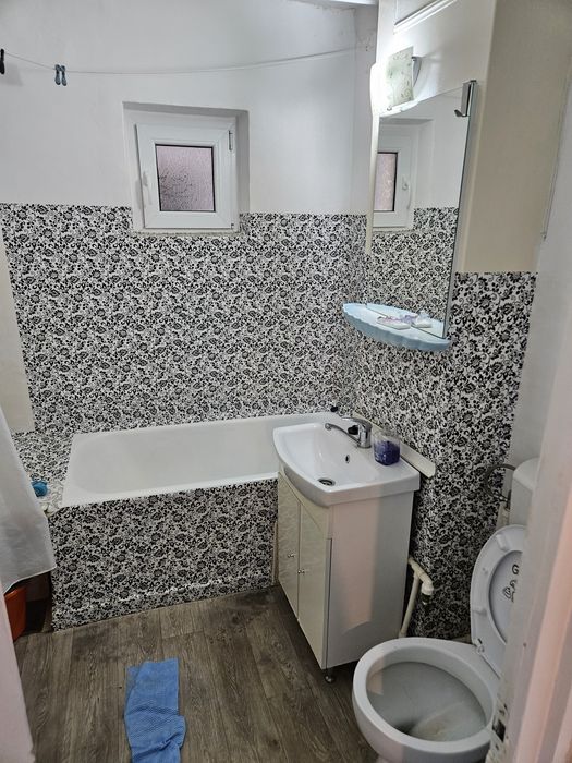 Închiriez apartament 2 camere
