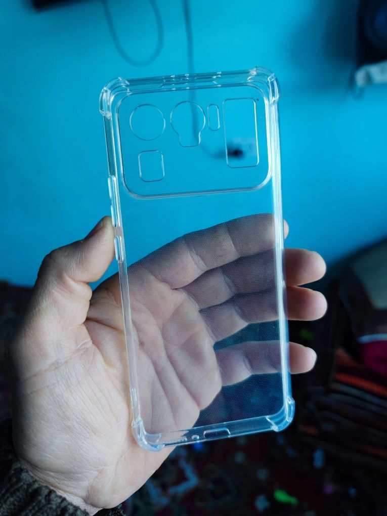 Xiaomi 11 ultra ga chexol va kamerasiga steklo sotiladi
