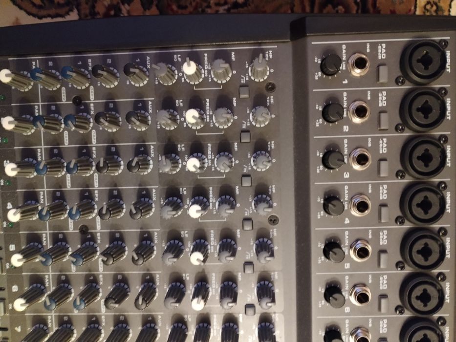 Vând mixer Phonic Powerpod K12