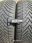 SET 4 Anvelope Iarna 205/60 R16 FALKEN Eurowinter HS02 96H