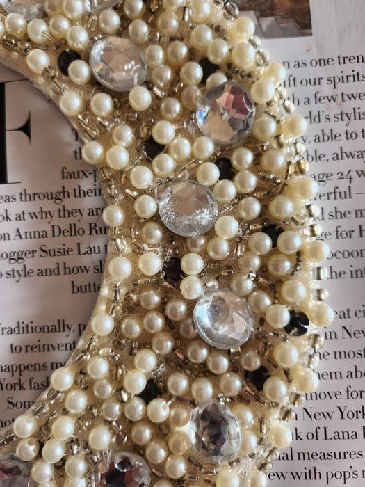 Яка H&M перли и кристали