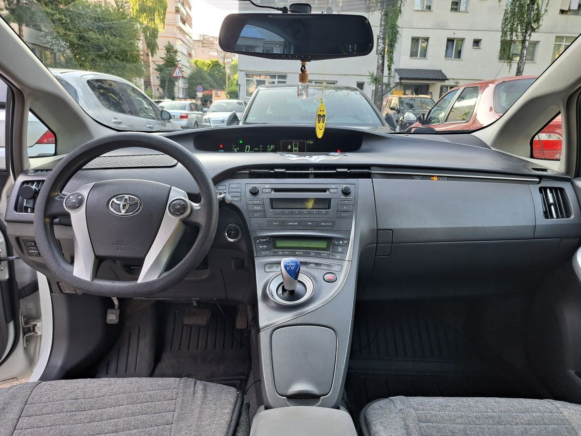 Toyota Prius 3 2011 hybrid