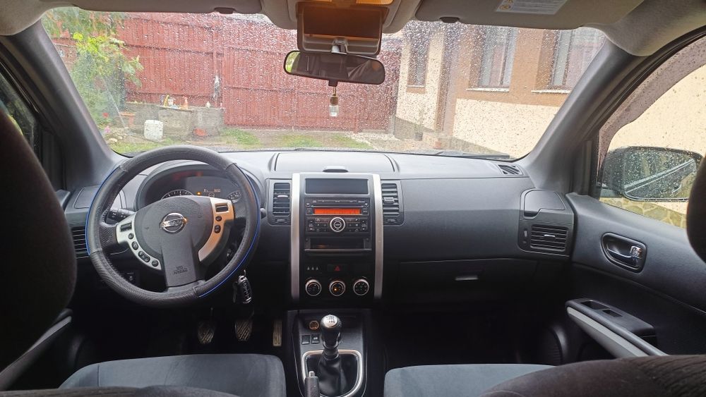 Nissan X-trail 2011