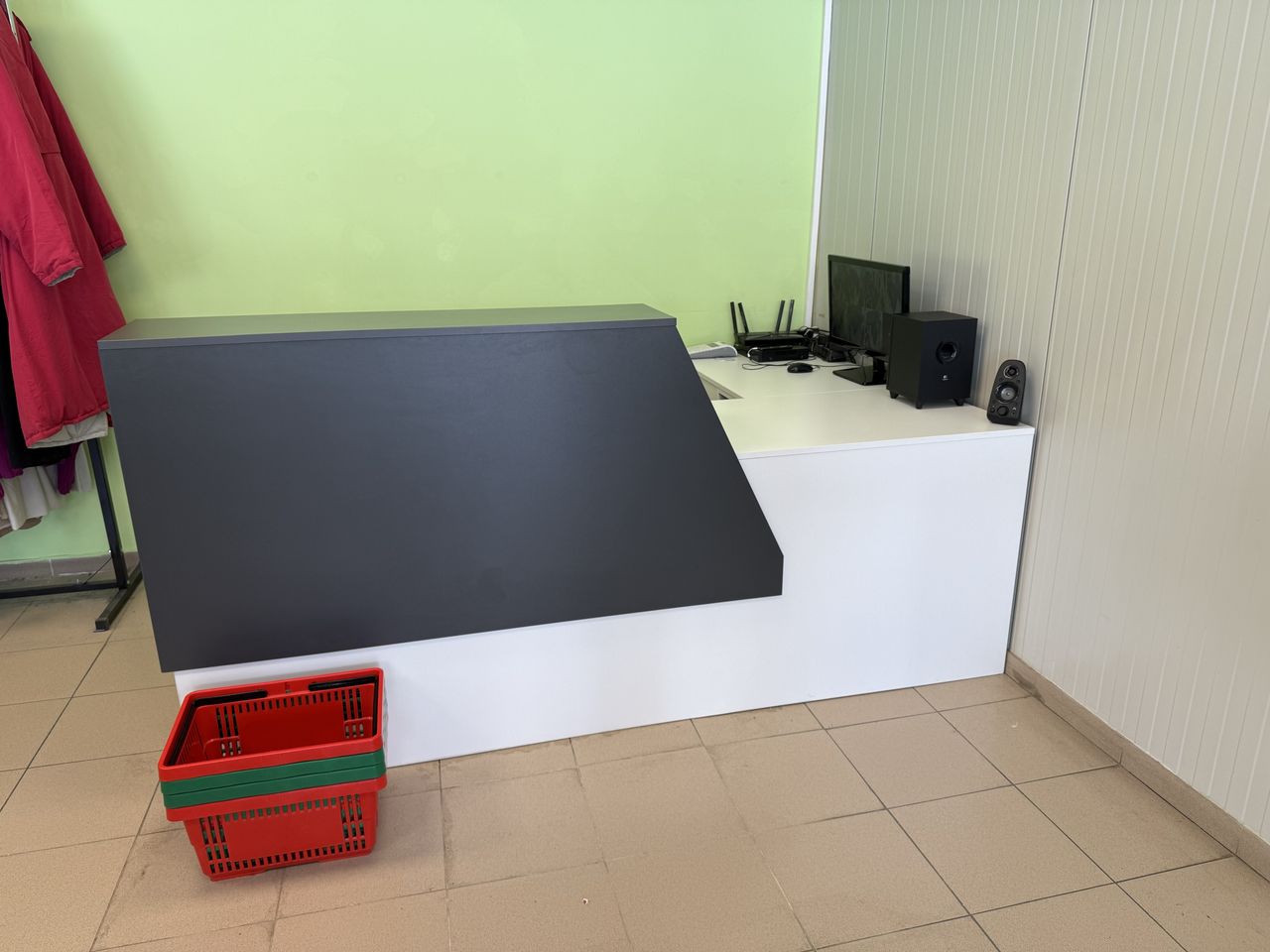 Продава се Магазин в Варна, Колхозен пазар - 125 кв.м за 41 €/кв.м - Снимка #5