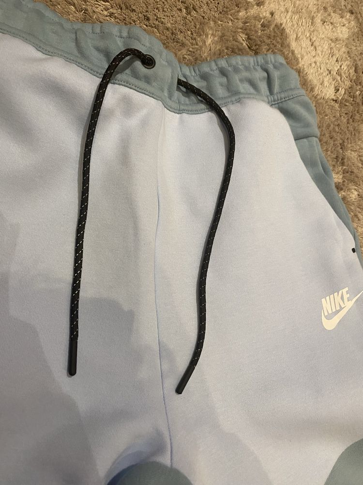 nike tech fleece долнище