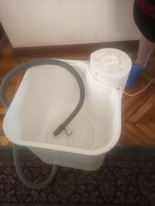 Продается срочно стиральная машина Десна