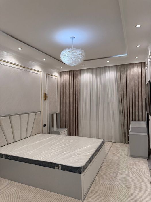 Квартира продаётся М. Улугбек рн центр Луначарского С мебелью и техник