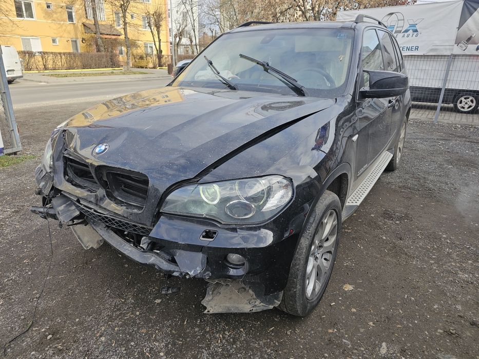 BMW X5 35D avariat