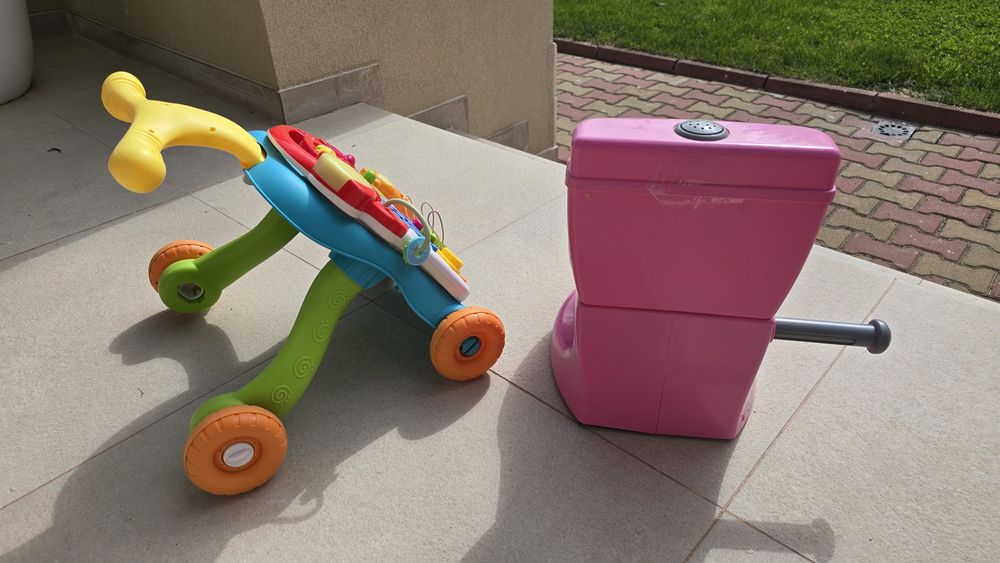 Premergător si toaleta wc copii