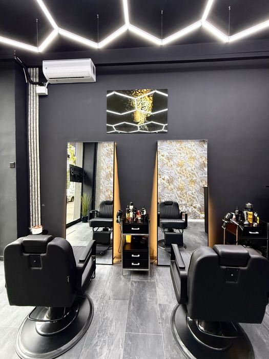 Vand Afacere la cheie Barber Shop   Zona Lujerului