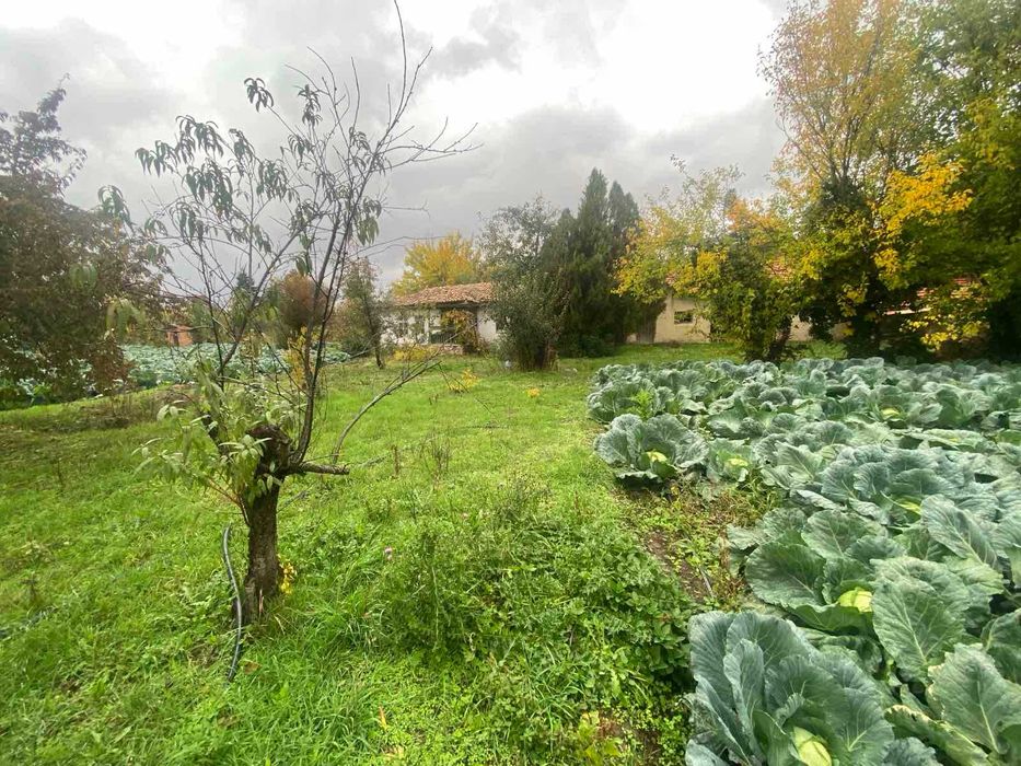 Продава се Къща в Варна, Левски - 100 кв.м за 500 €/кв.м - Снимка #1