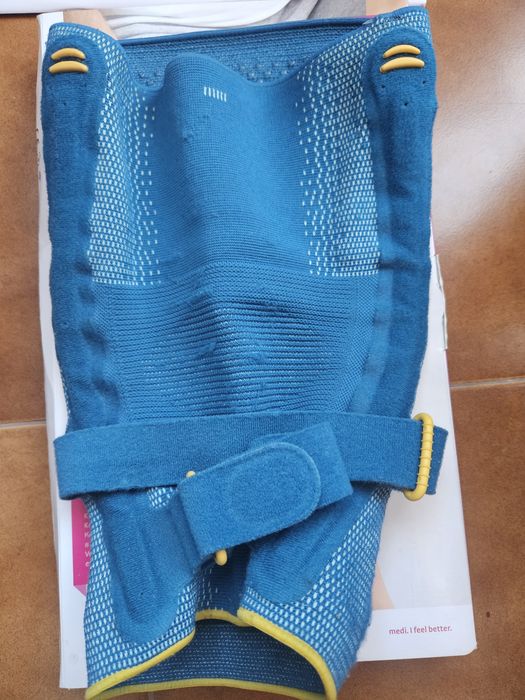 Продавам ортопедична наколенка Genumedi PSS