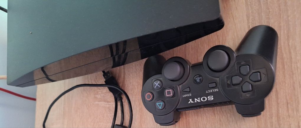 Playstation с един джойстик 500GBк!