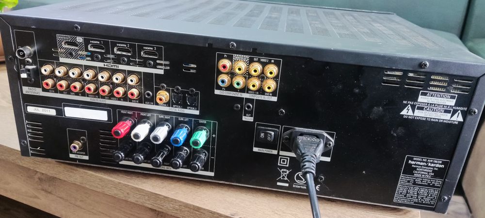 HARMAN KARDON AWR 156  С USB  и оригинално дистанционно