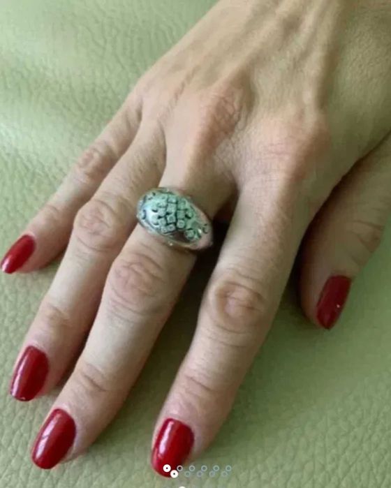 Inel Aur alb 18k+ 24 diamante de calitate 0.51ct colecția Damiani 10gr