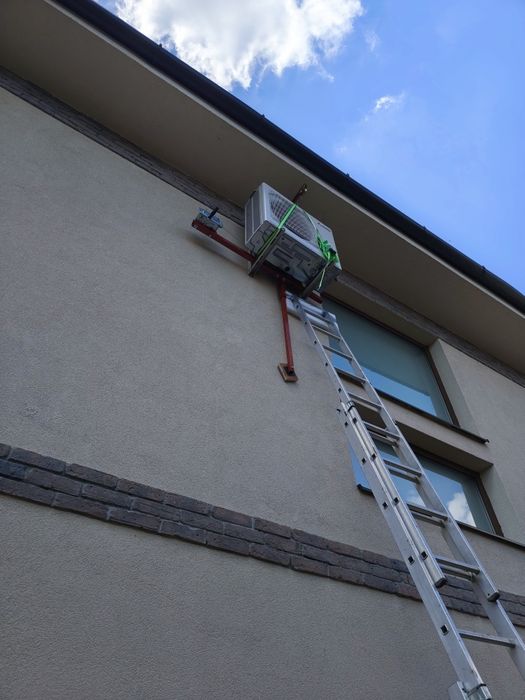 Electrician / Instalator / Frigotehnist