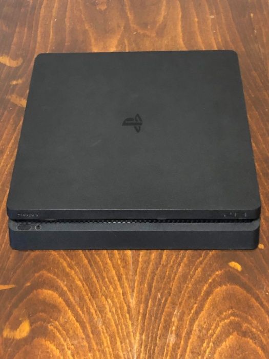 Playstation 4 SLIM / PRO на Части 100% Работещи