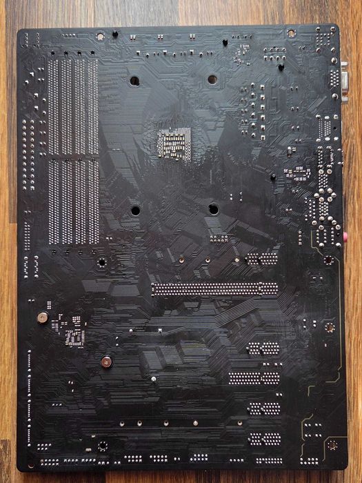 Неработещо Дъно: AsRock Fatal1ty B450 Gaming K4