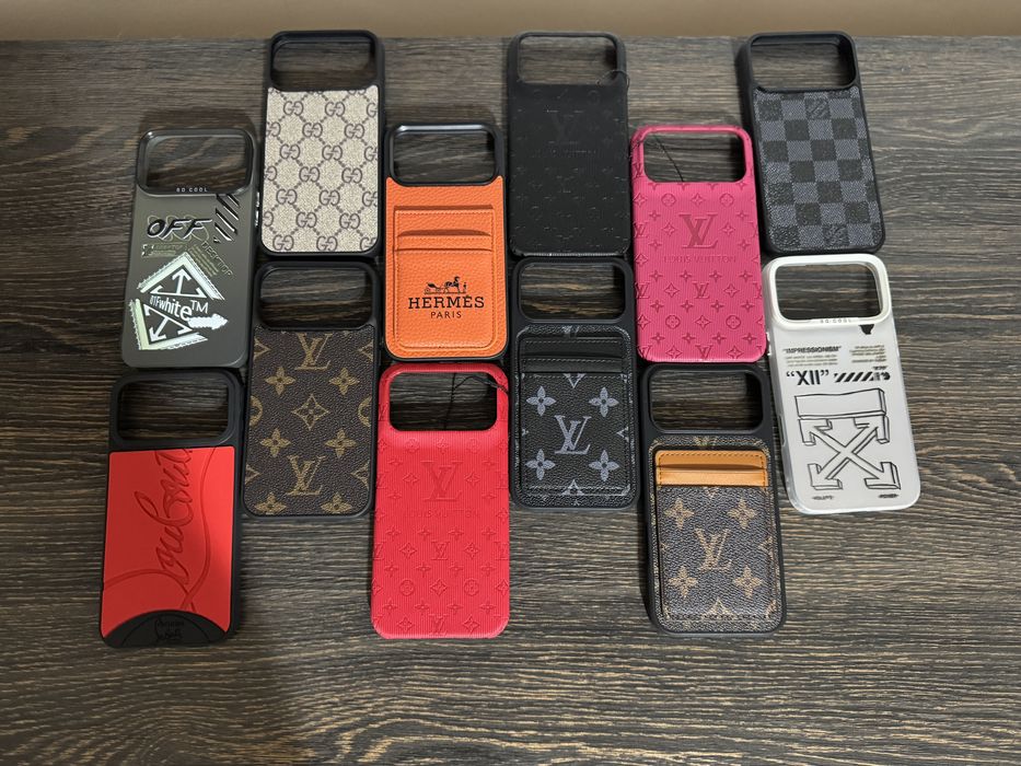 Husa Louis Vuitton Louboutin Gucci LV iPhone 17 Pro Max iPhone 17 Pro