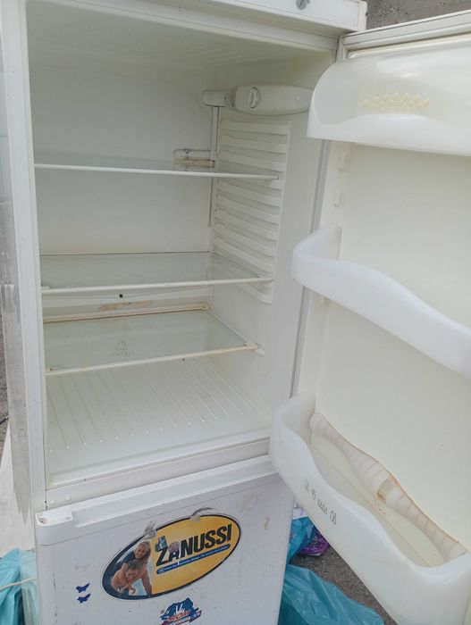 Frigider funcțional