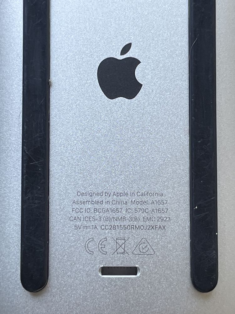 Мишка Magic Mouse Apple