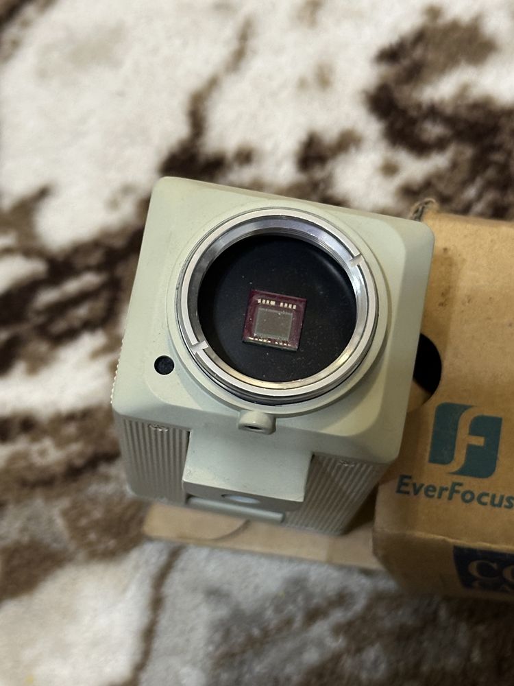 Камера ccd everfocus
