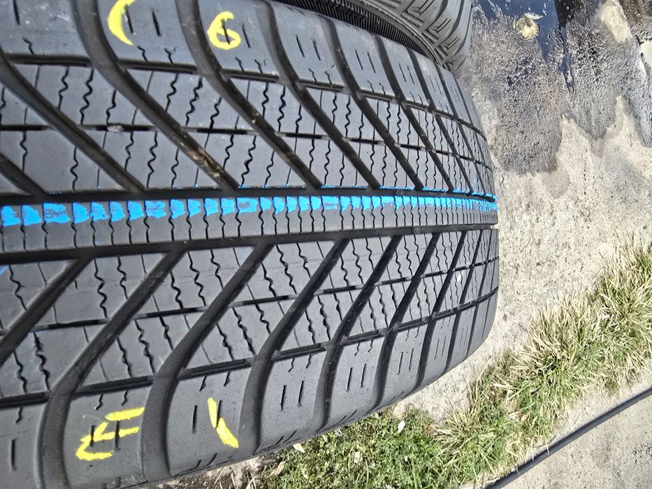 205 55 16 goodyear all seasson