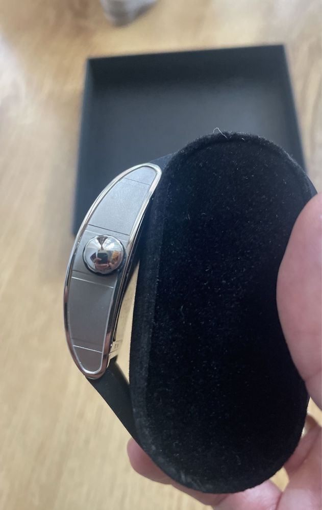 Часовник MTW Geneve MT2R
