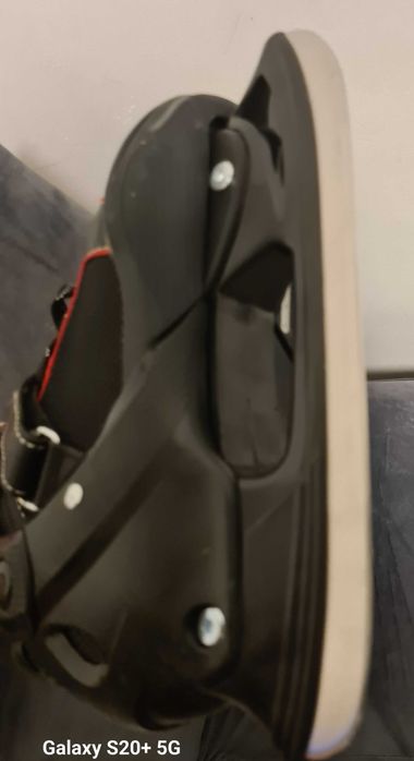 Patine ajustabile (3,4,5,6) nepurtate