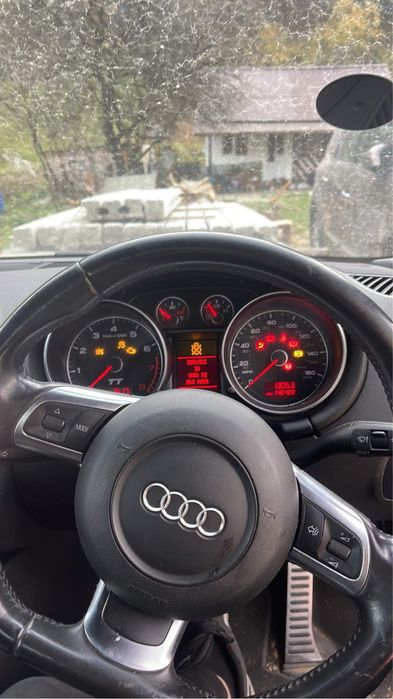 Eleron usa aripa faruri bara spate geam oglinda usi audi TT 8j cabrio