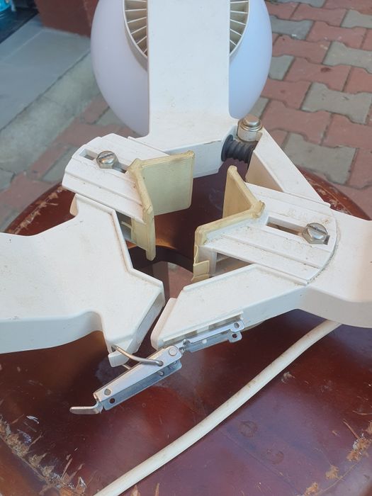 Lampă  pt umbrelă  terasă