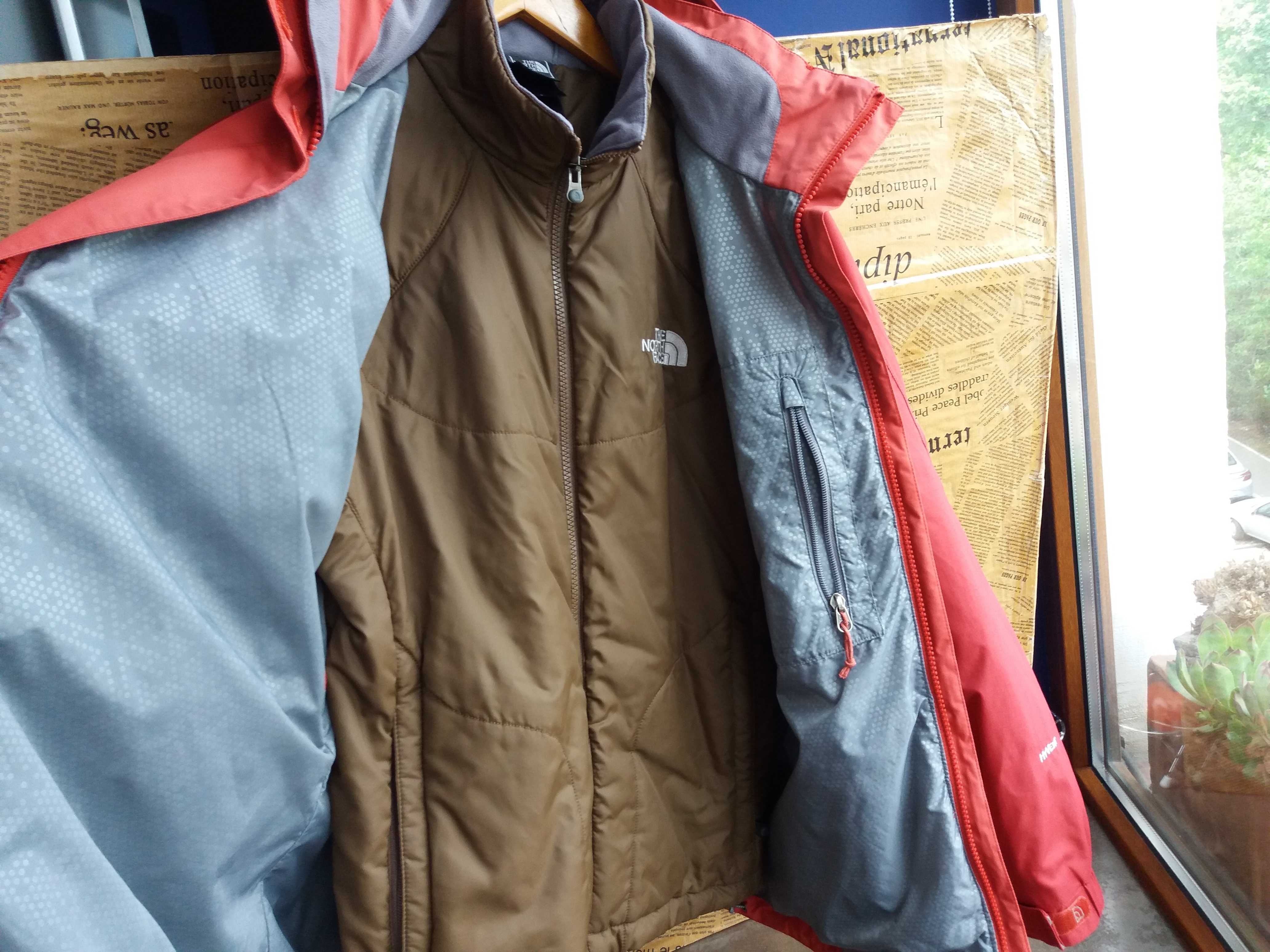 дамско,мъжко яке The North Face-червено с подвижна зимна подплата